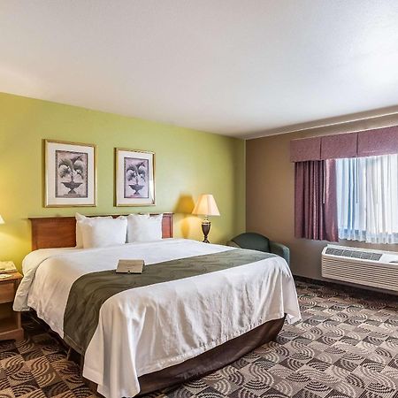 Quality Inn & Suites Hannibal Εξωτερικό φωτογραφία