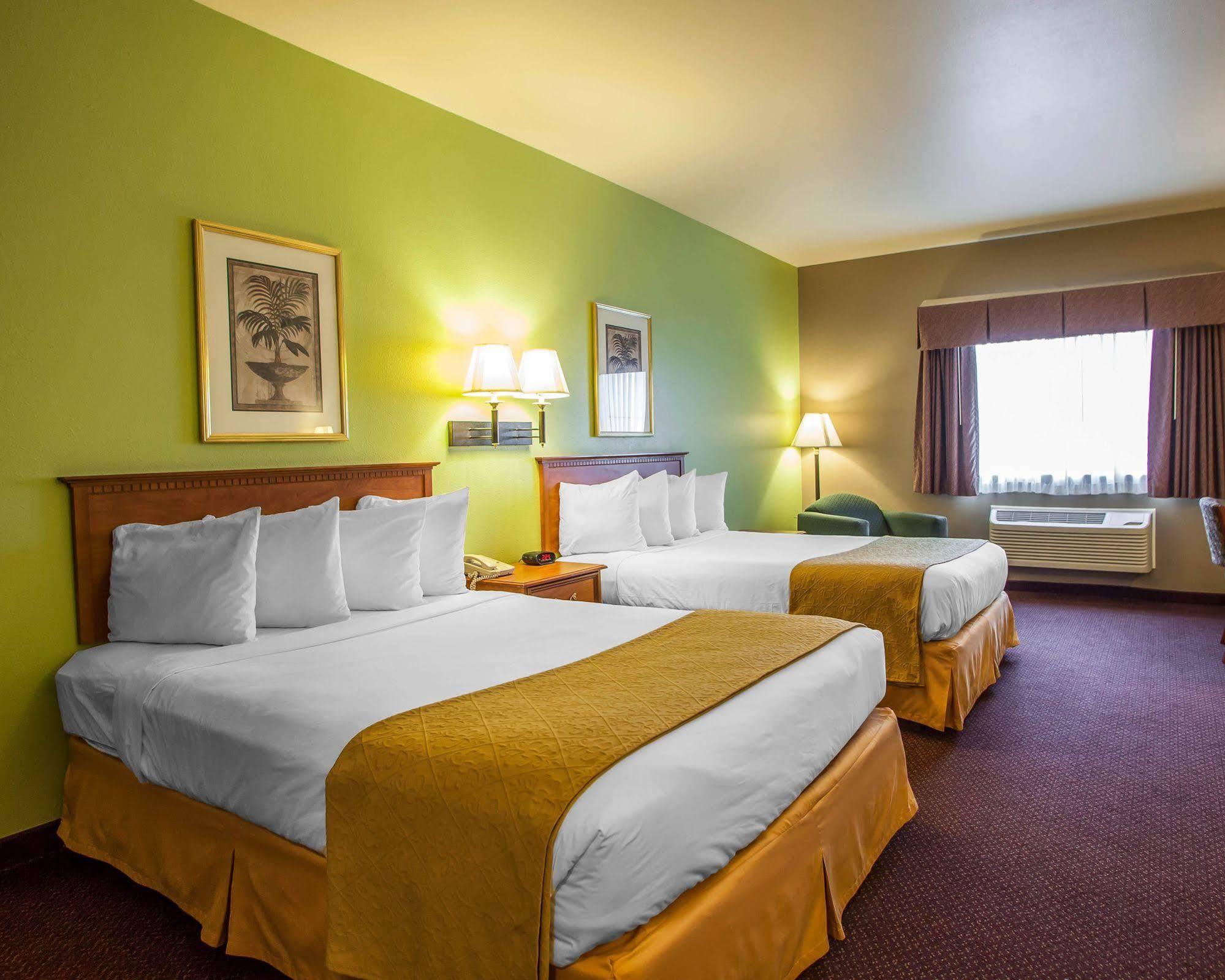Quality Inn & Suites Hannibal Εξωτερικό φωτογραφία