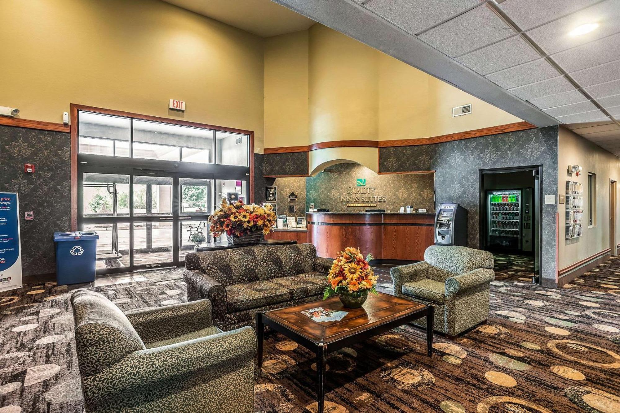 Quality Inn & Suites Hannibal Εξωτερικό φωτογραφία